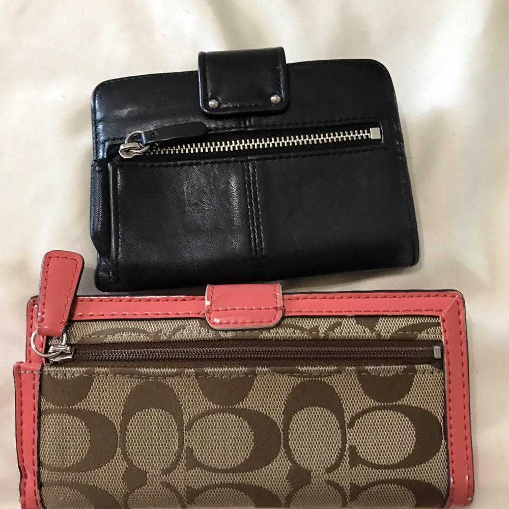 Coach wallet - Picture 2 of 3